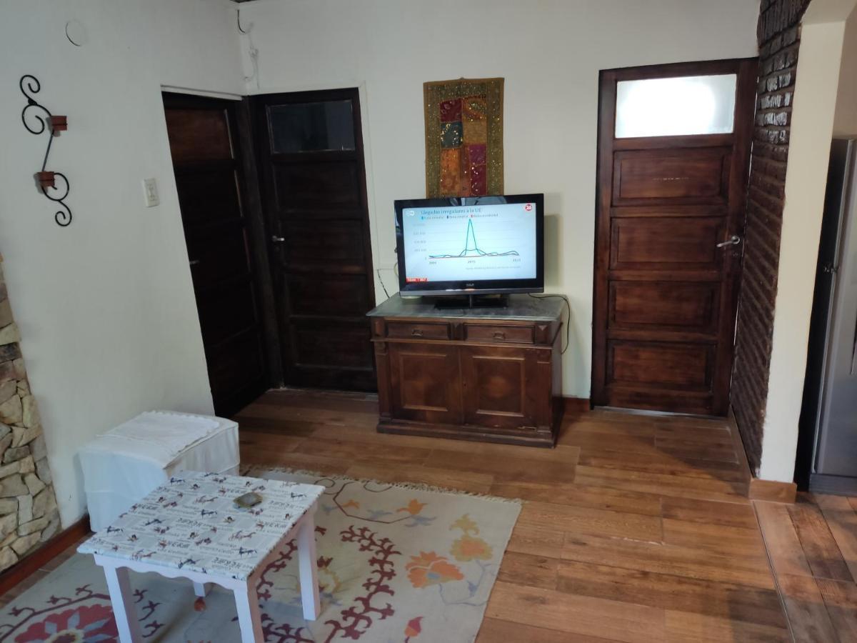 Villa Casita Casa Con Parque, Estacionamiento Y Pileta En Tigre Extérieur photo